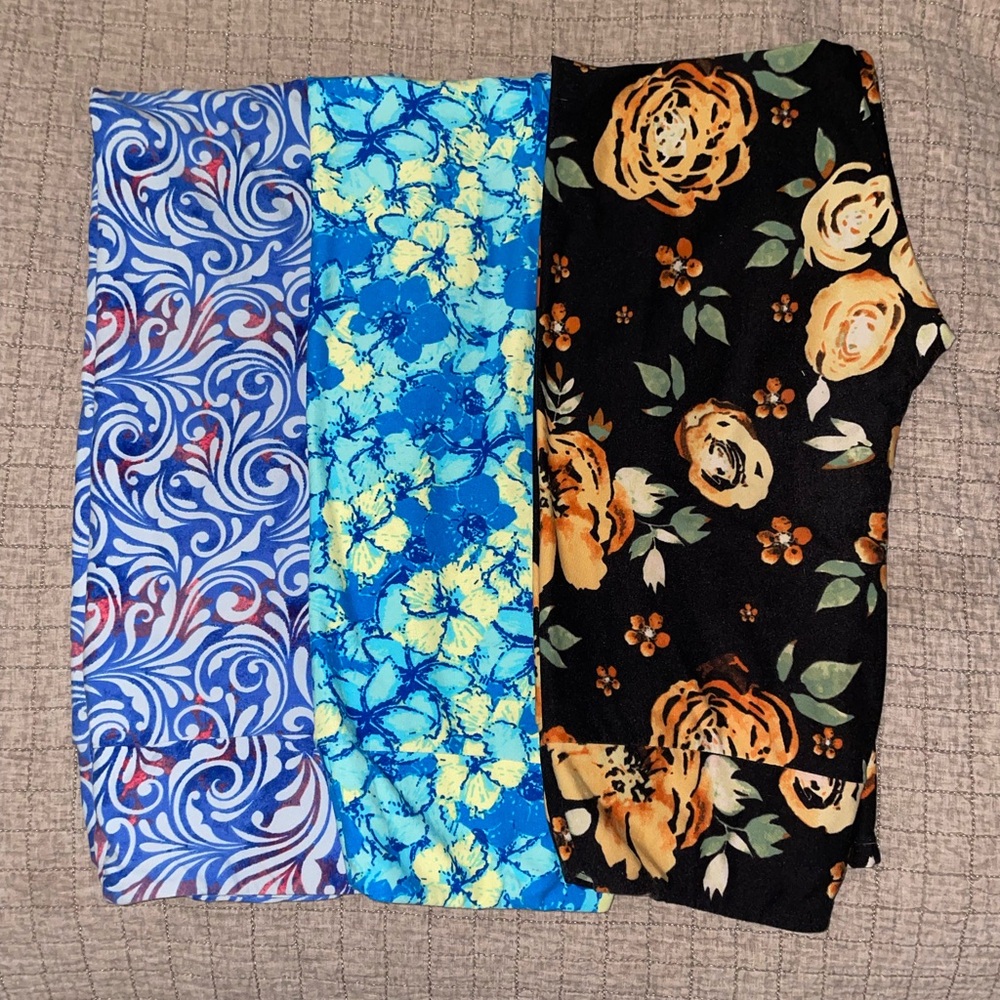 🍓3/$15 LuLaRoe Women's Leggings - Blue, Yellow, Black Floral
